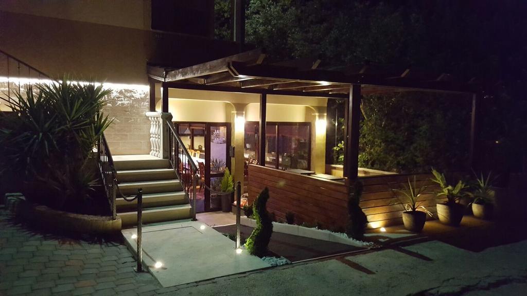 Villa Cezar Kastel Luksic Ngoại thất bức ảnh