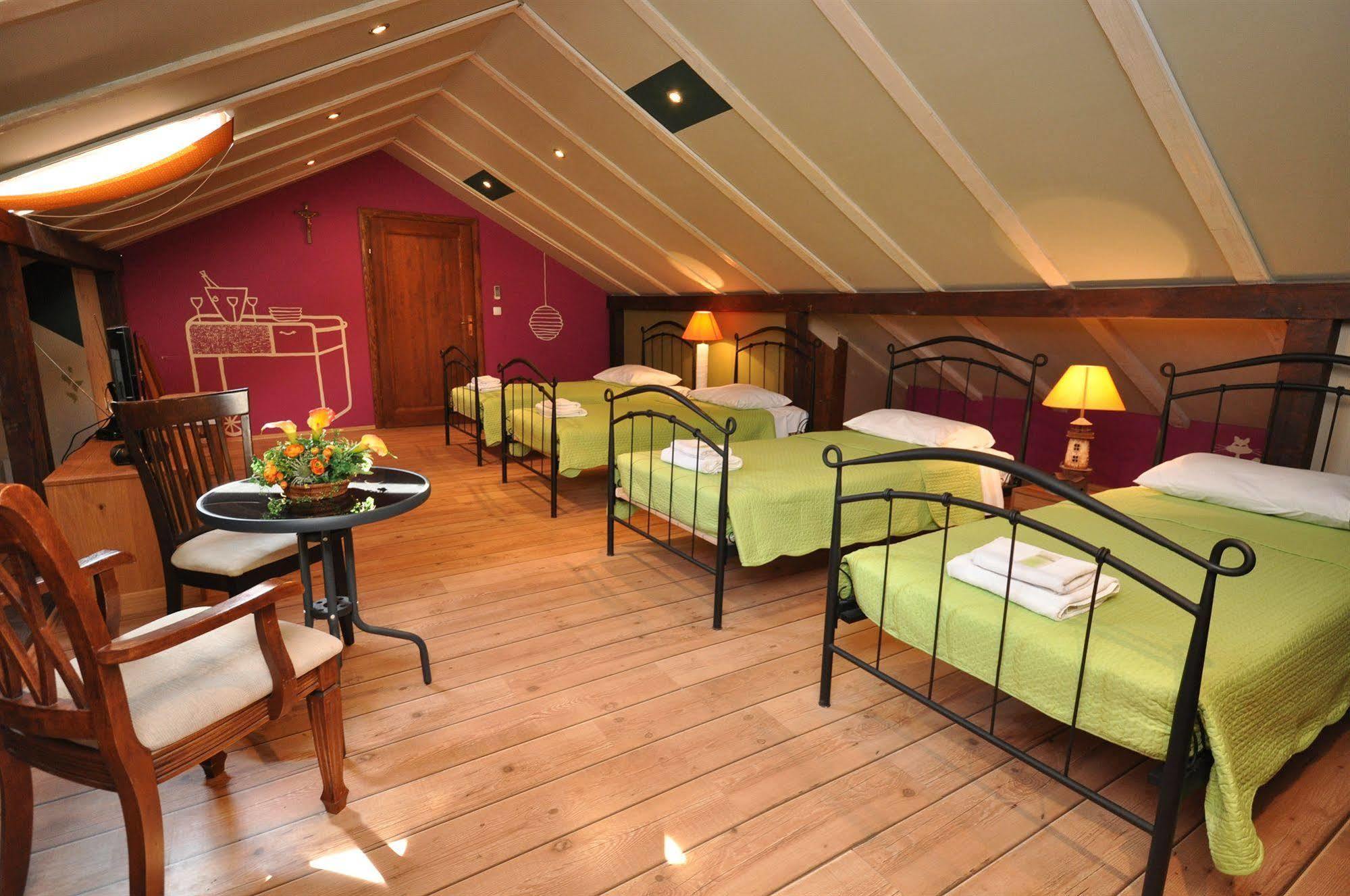 Villa Cezar Kastel Luksic Ngoại thất bức ảnh