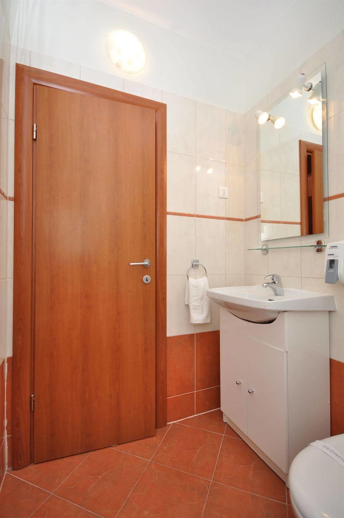 Villa Cezar Kastel Luksic Ngoại thất bức ảnh