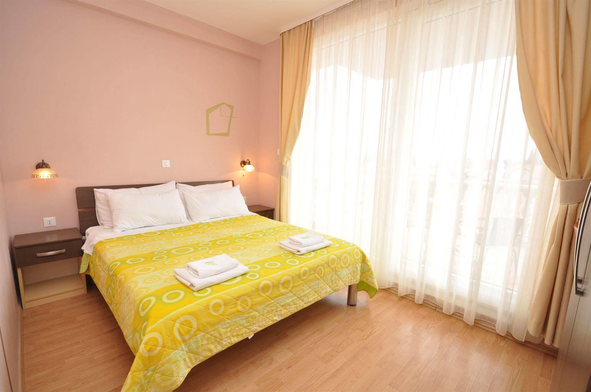 Villa Cezar Kastel Luksic Ngoại thất bức ảnh