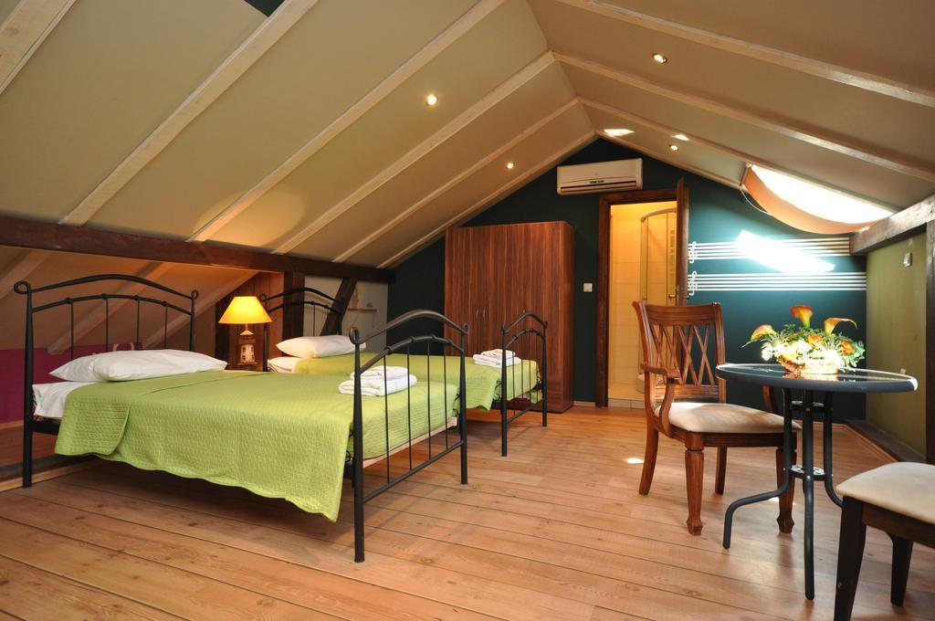 Villa Cezar Kastel Luksic Ngoại thất bức ảnh